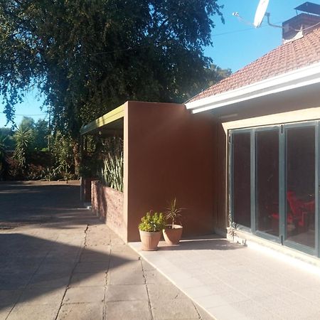 River-Ridge Guest House غابورون المظهر الخارجي الصورة
