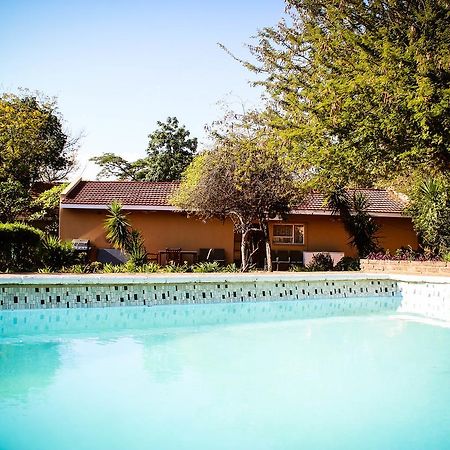 River-Ridge Guest House غابورون المظهر الخارجي الصورة